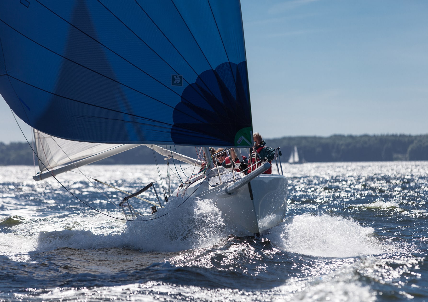 j80-segeln-foerde-schnell-regatta