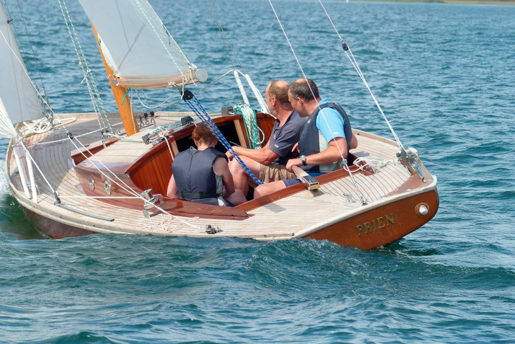 45er-kreuzer-chiemsee-dhh-min