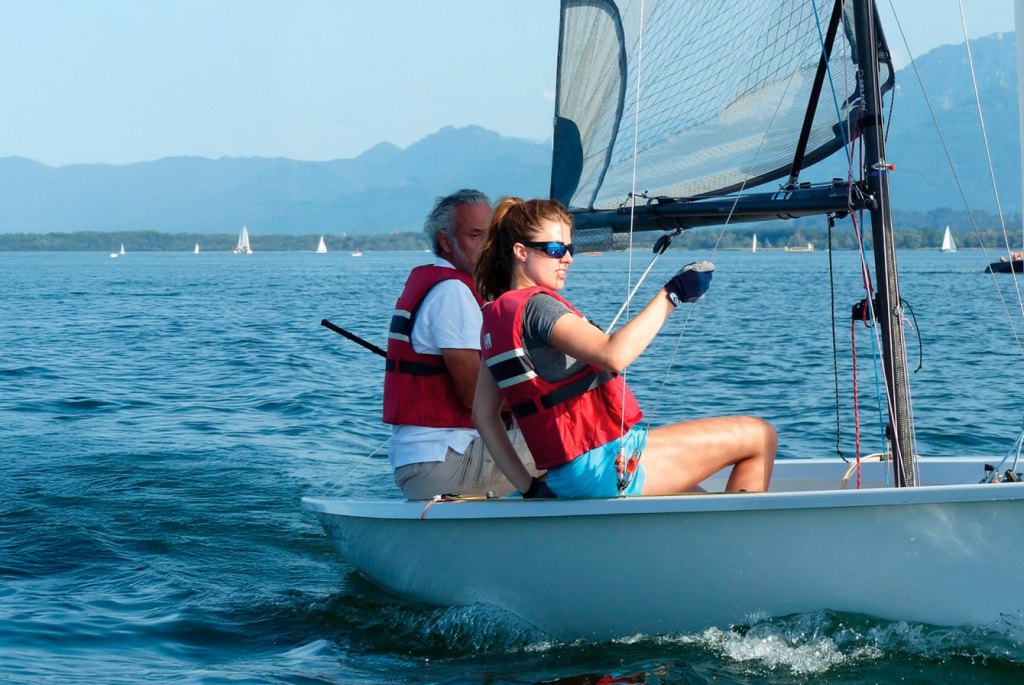 gleitjolle-segeln-dhh-min