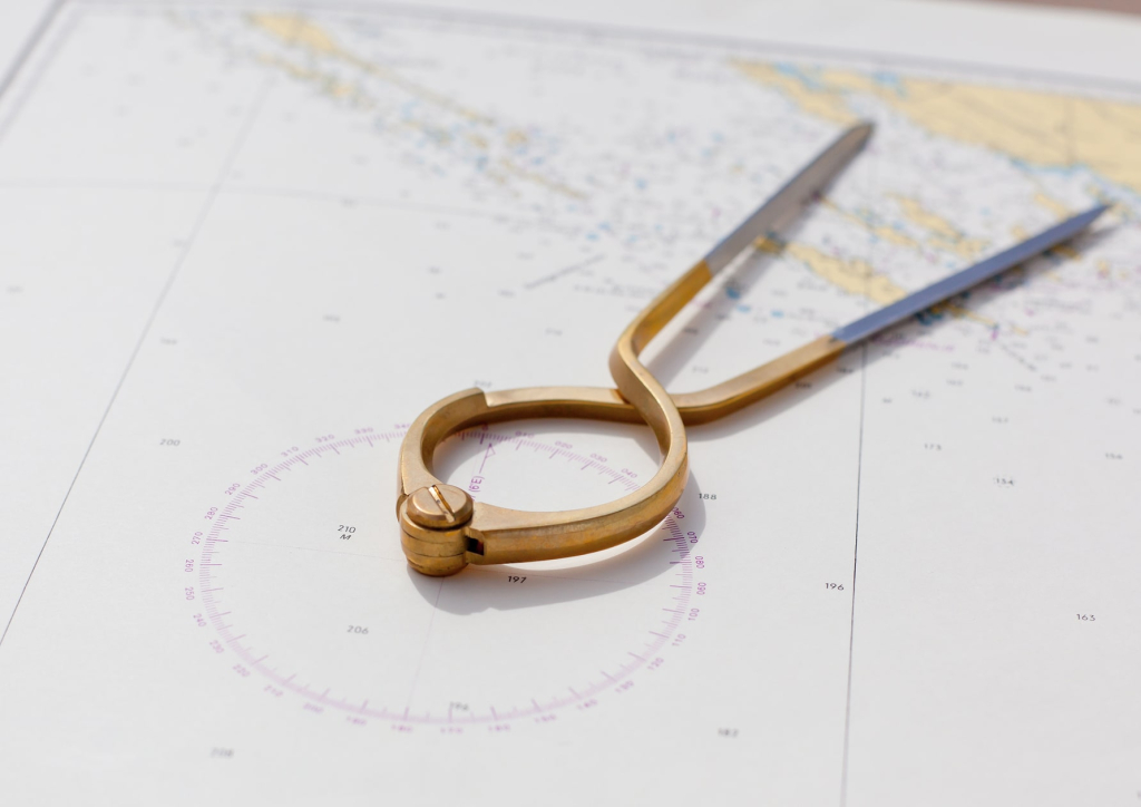 seekarte-navigationsbesteck-dhh-min