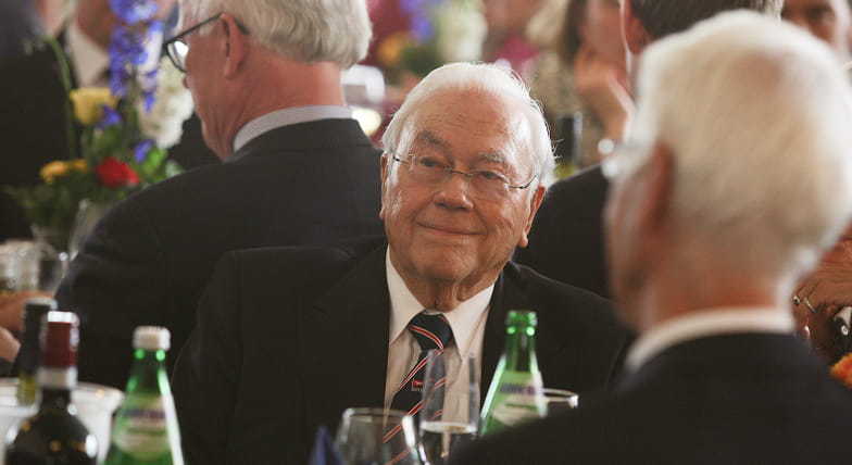 eberhard-wienholt-mitgliederversammlung-dhh